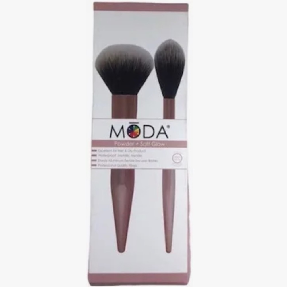 NIB MODA Limited Edition 2 PC Powder + Soft Glow Brush’s
